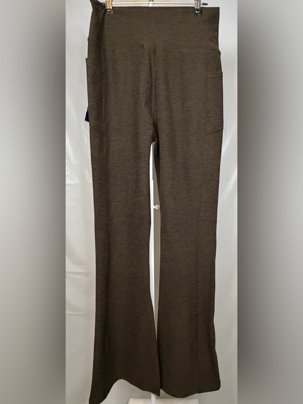 Kirkland Signature Mini Flare Pants Large Heather Brown Soft Stretch Pockets